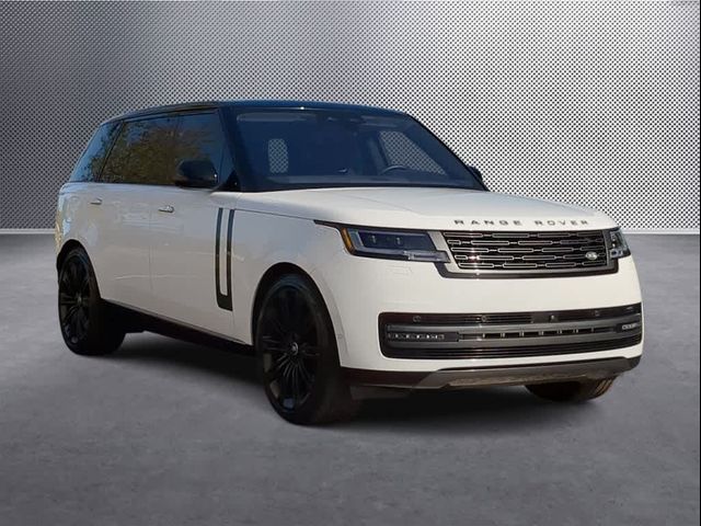 2023 Land Rover Range Rover SE