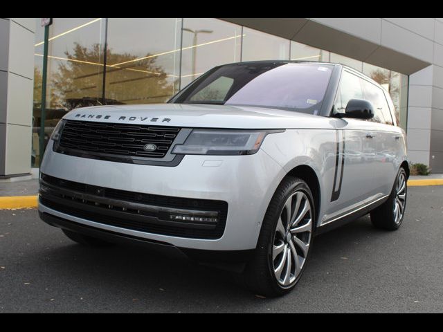 2023 Land Rover Range Rover SE