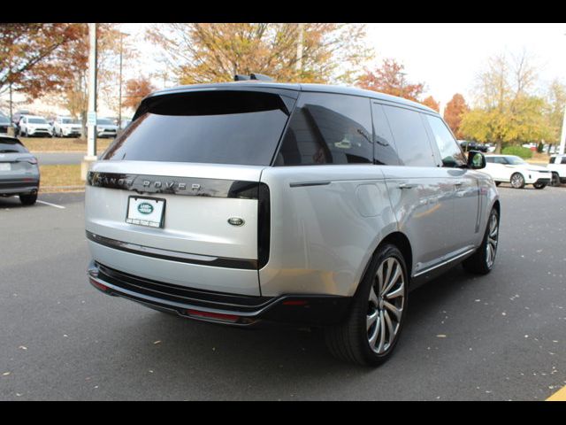 2023 Land Rover Range Rover SE