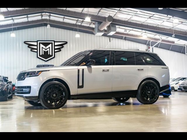 2023 Land Rover Range Rover SE