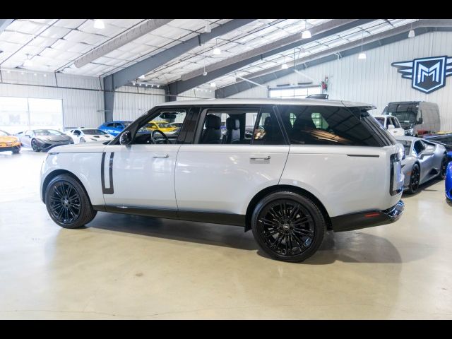 2023 Land Rover Range Rover SE