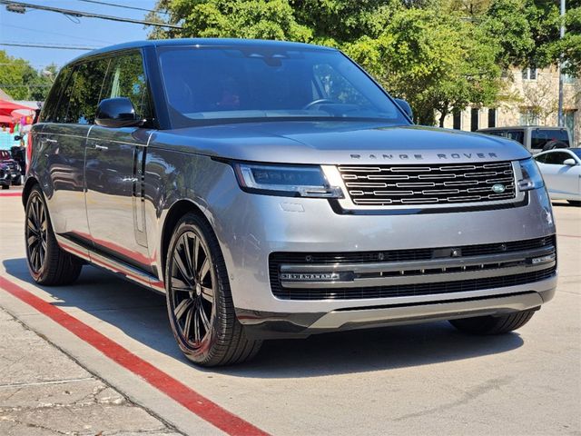 2023 Land Rover Range Rover SE