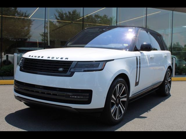 2023 Land Rover Range Rover SE