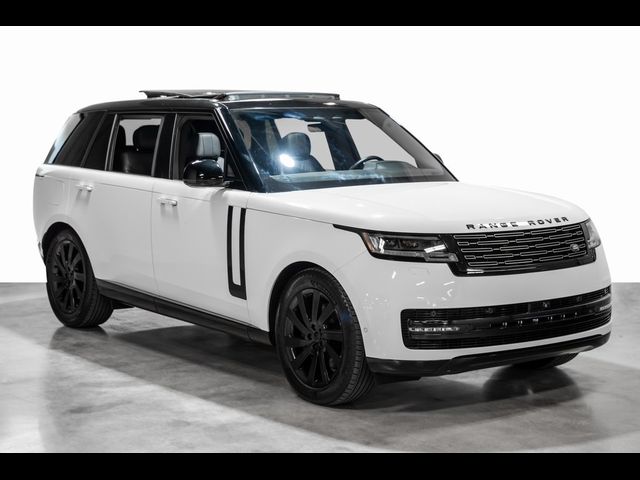 2023 Land Rover Range Rover SE