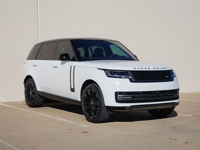 2023 Land Rover Range Rover SE