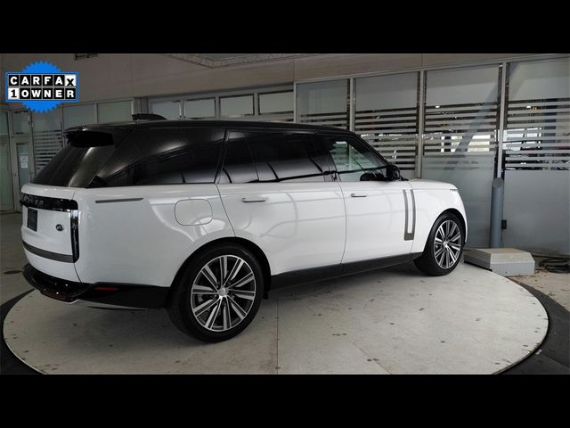 2023 Land Rover Range Rover SE