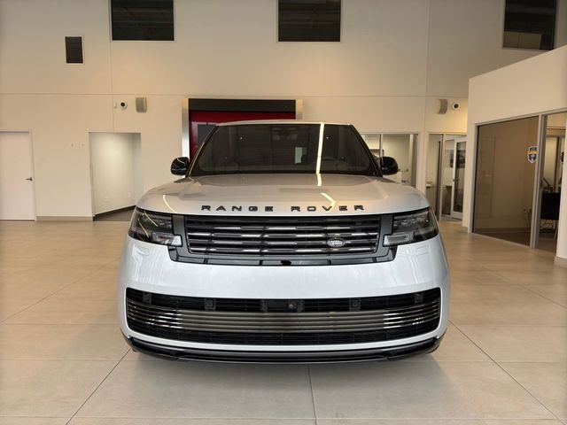 2023 Land Rover Range Rover SV