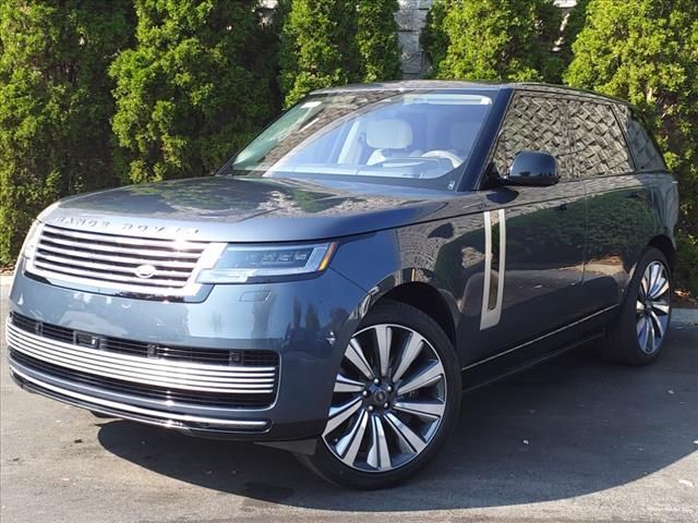 2023 Land Rover Range Rover SV