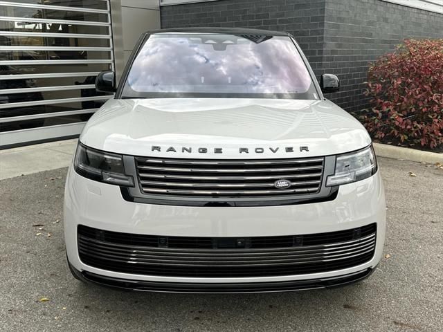 2023 Land Rover Range Rover SV