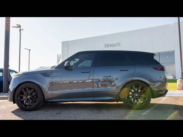 2023 Land Rover Range Rover Sport First Edition