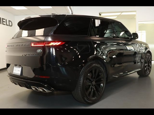 2023 Land Rover Range Rover Sport First Edition