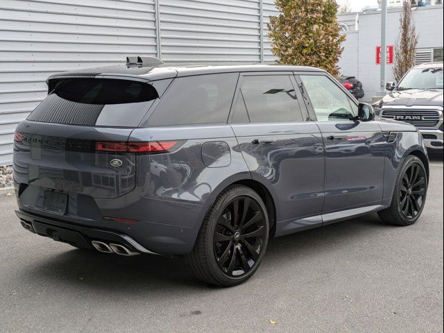 2023 Land Rover Range Rover Sport First Edition