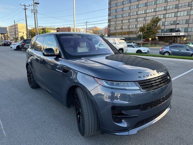 2023 Land Rover Range Rover Sport First Edition