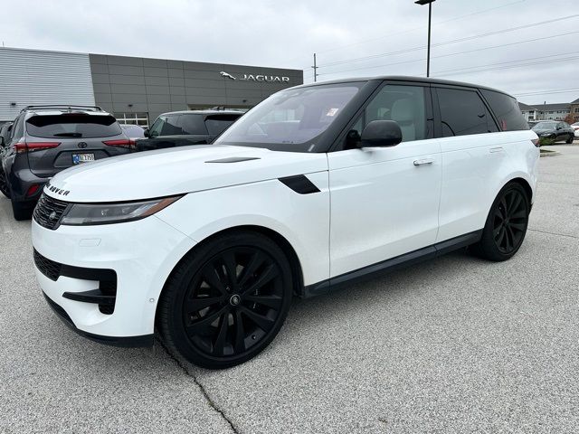 2023 Land Rover Range Rover Sport SE