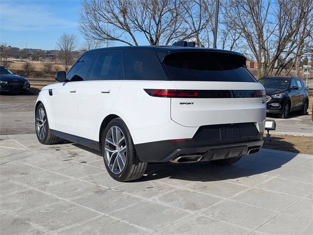 2023 Land Rover Range Rover Sport SE