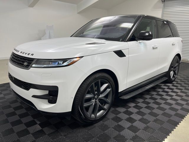 2023 Land Rover Range Rover Sport SE