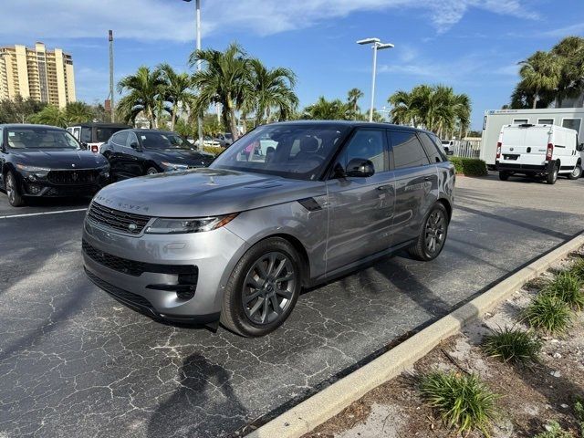 2023 Land Rover Range Rover Sport SE