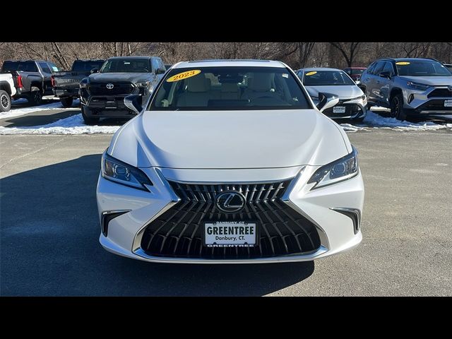 2023 Lexus ES 250