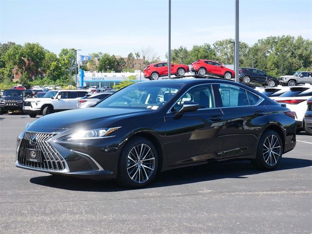 2023 Lexus ES 250