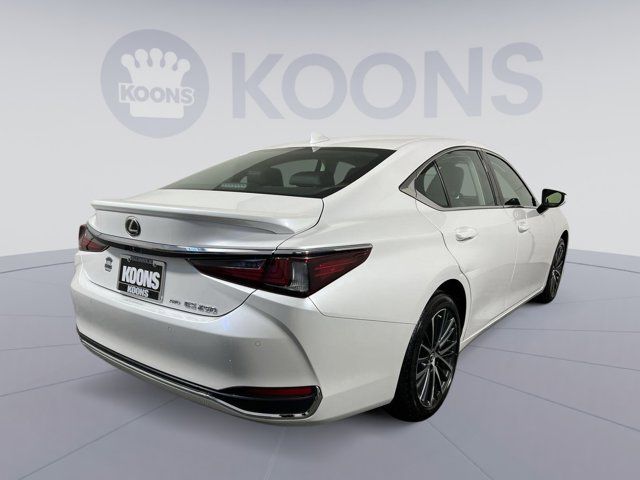 2023 Lexus ES 250