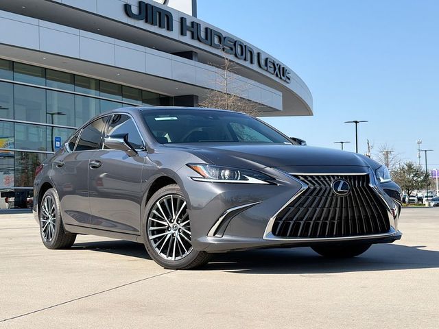 2023 Lexus ES 250