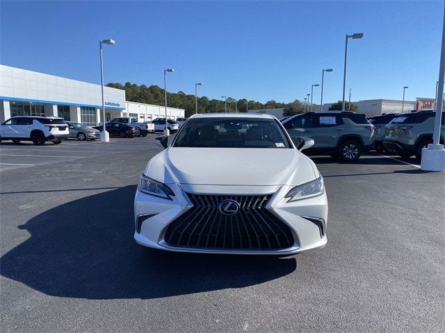 2023 Lexus ES 250