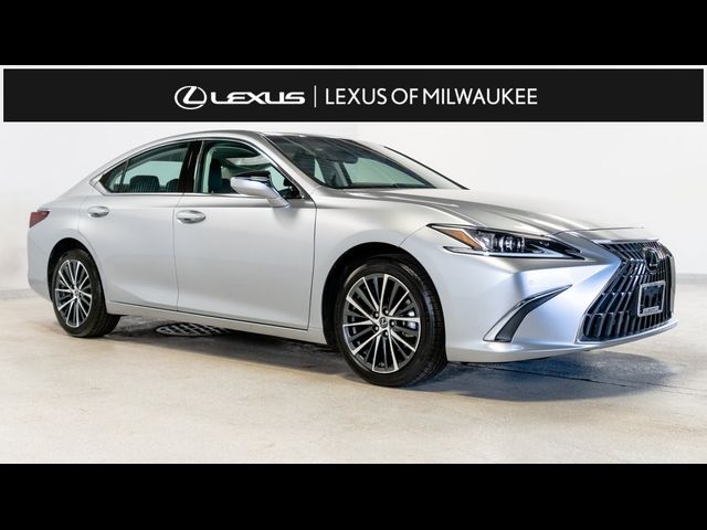 2023 Lexus ES 250