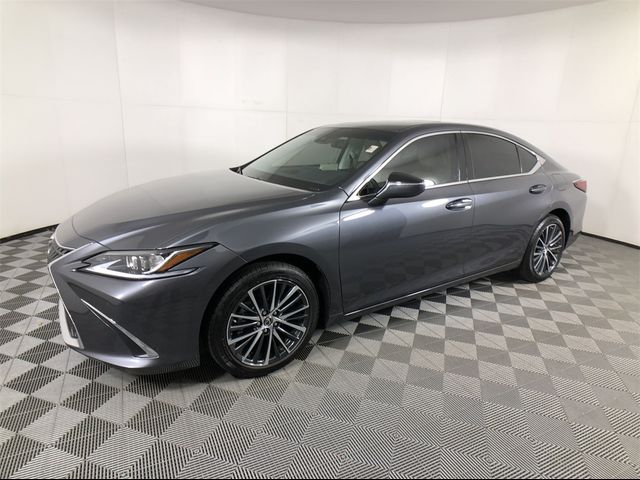 2023 Lexus ES 250