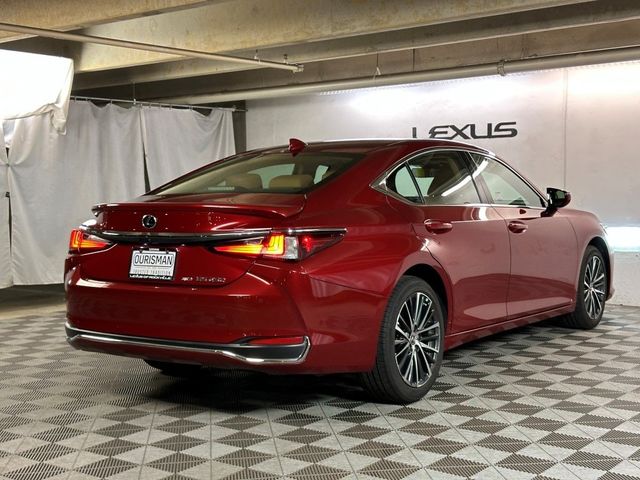 2023 Lexus ES 250