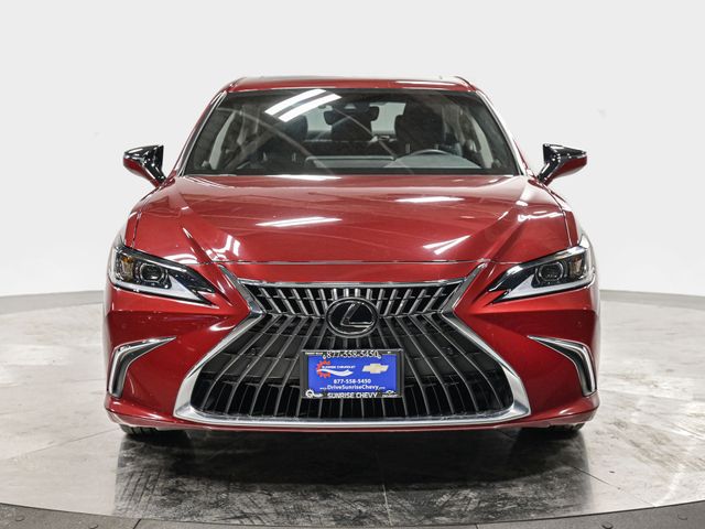 2023 Lexus ES 250