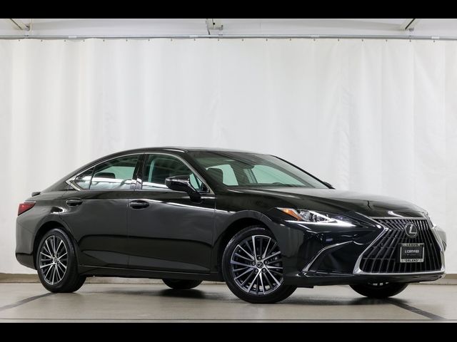 2023 Lexus ES 250