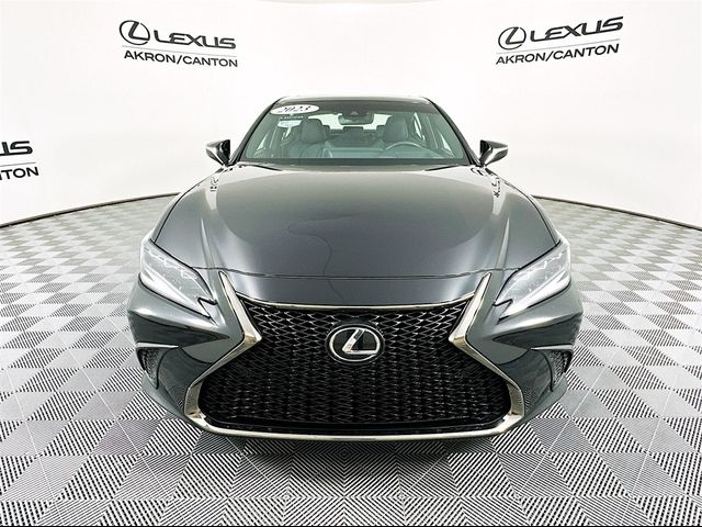 2023 Lexus ES ES 300h F SPORT Handling