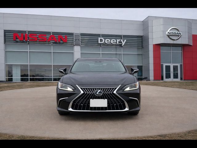 2023 Lexus ES 300h