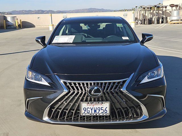 2023 Lexus ES 300h