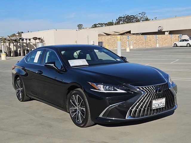 2023 Lexus ES 300h