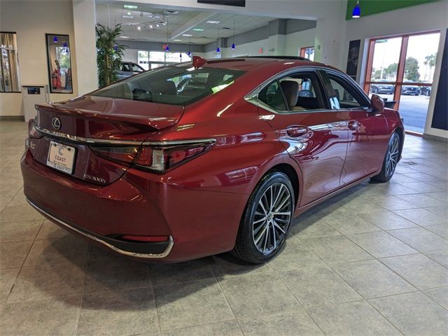 2023 Lexus ES 300h