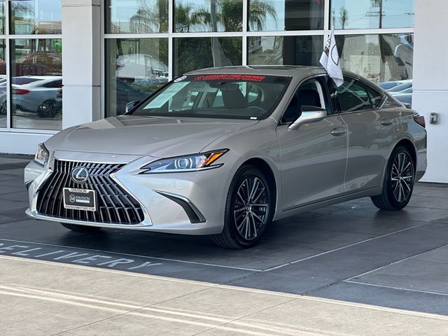 2023 Lexus ES 300h