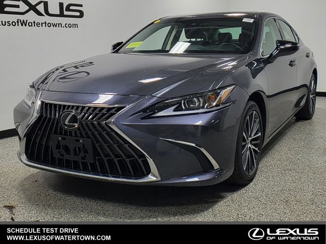 2023 Lexus ES 300h