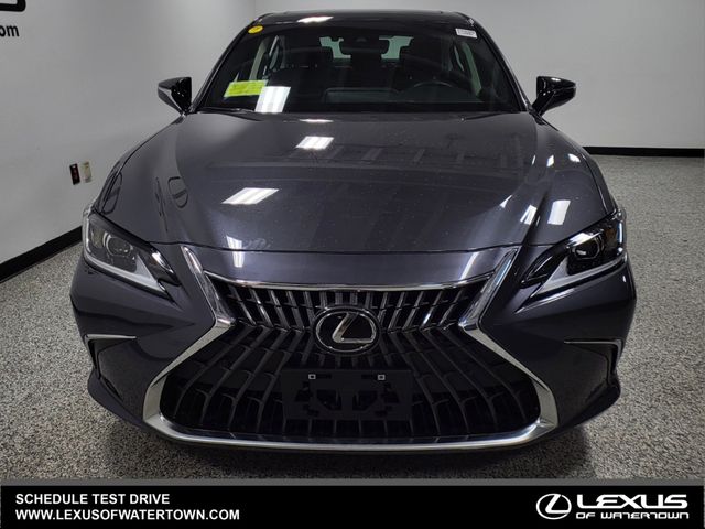 2023 Lexus ES 300h