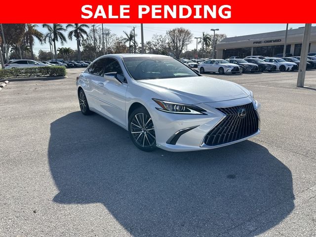 2023 Lexus ES 300h