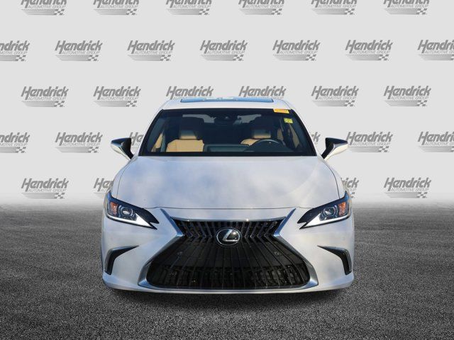 2023 Lexus ES 300h