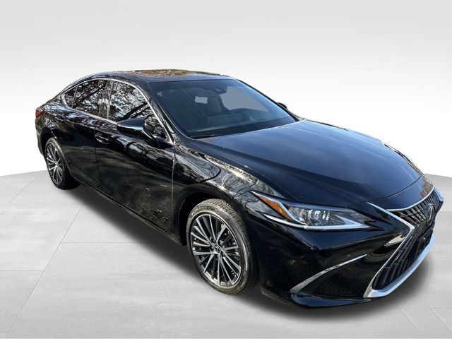 2023 Lexus ES 300h