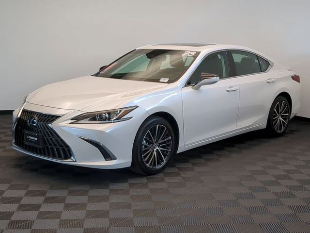 2023 Lexus ES 300h