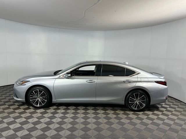 2023 Lexus ES 300h