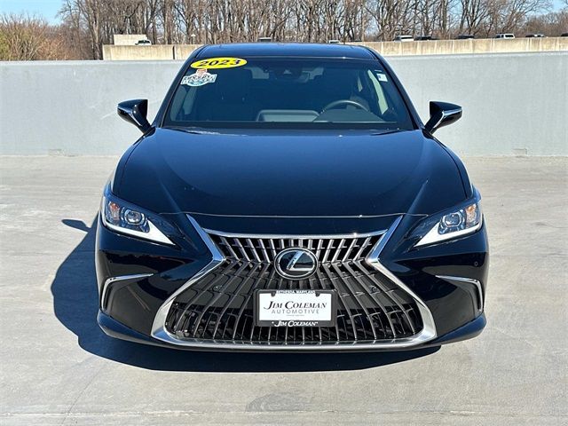 2023 Lexus ES 300h