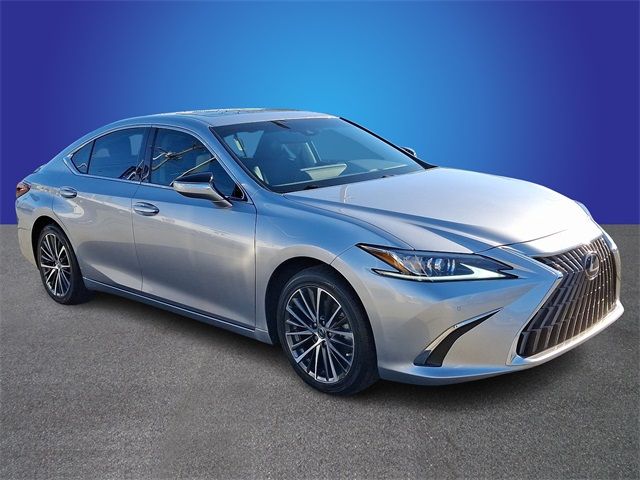 2023 Lexus ES 300h