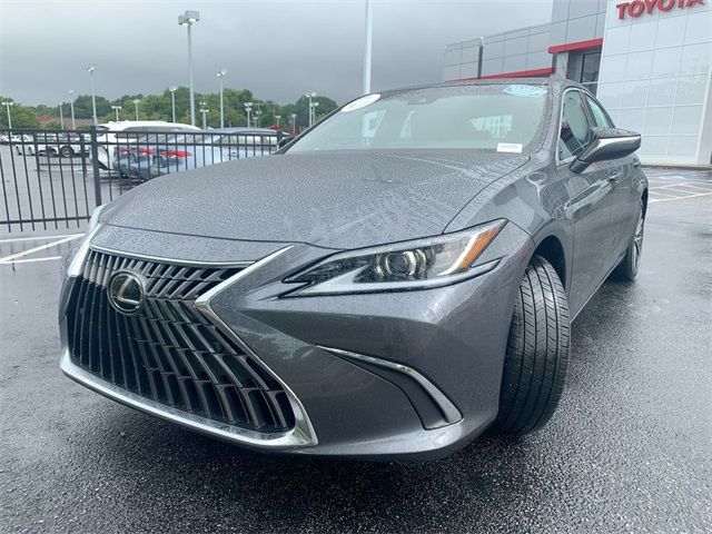 2023 Lexus ES 300h