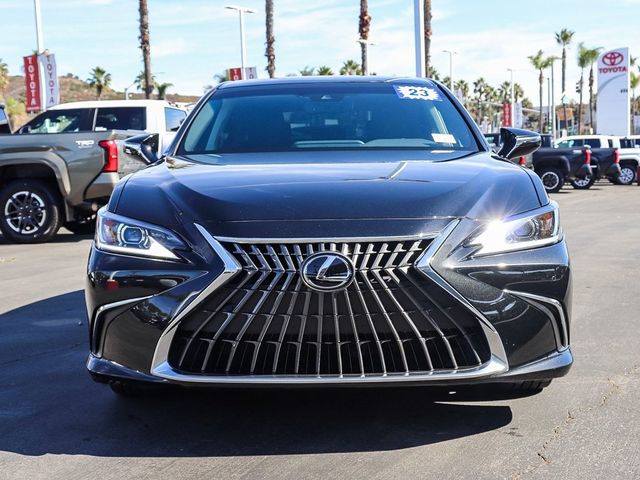 2023 Lexus ES 300h