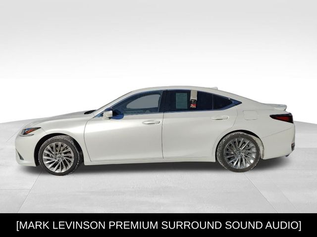 2023 Lexus ES 300h Luxury