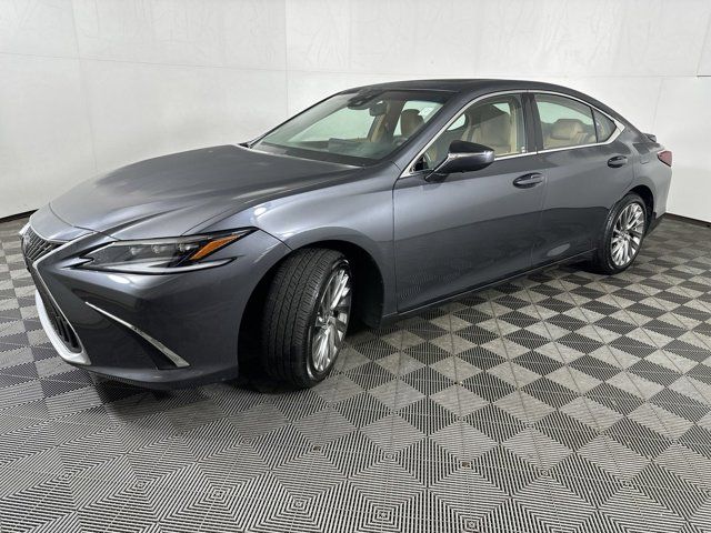 2023 Lexus ES 300h Luxury